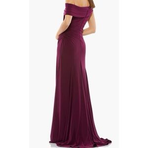 Mac Duggal: FOLDOVER OFF-THE-SHOULDER SLIT GOWN
